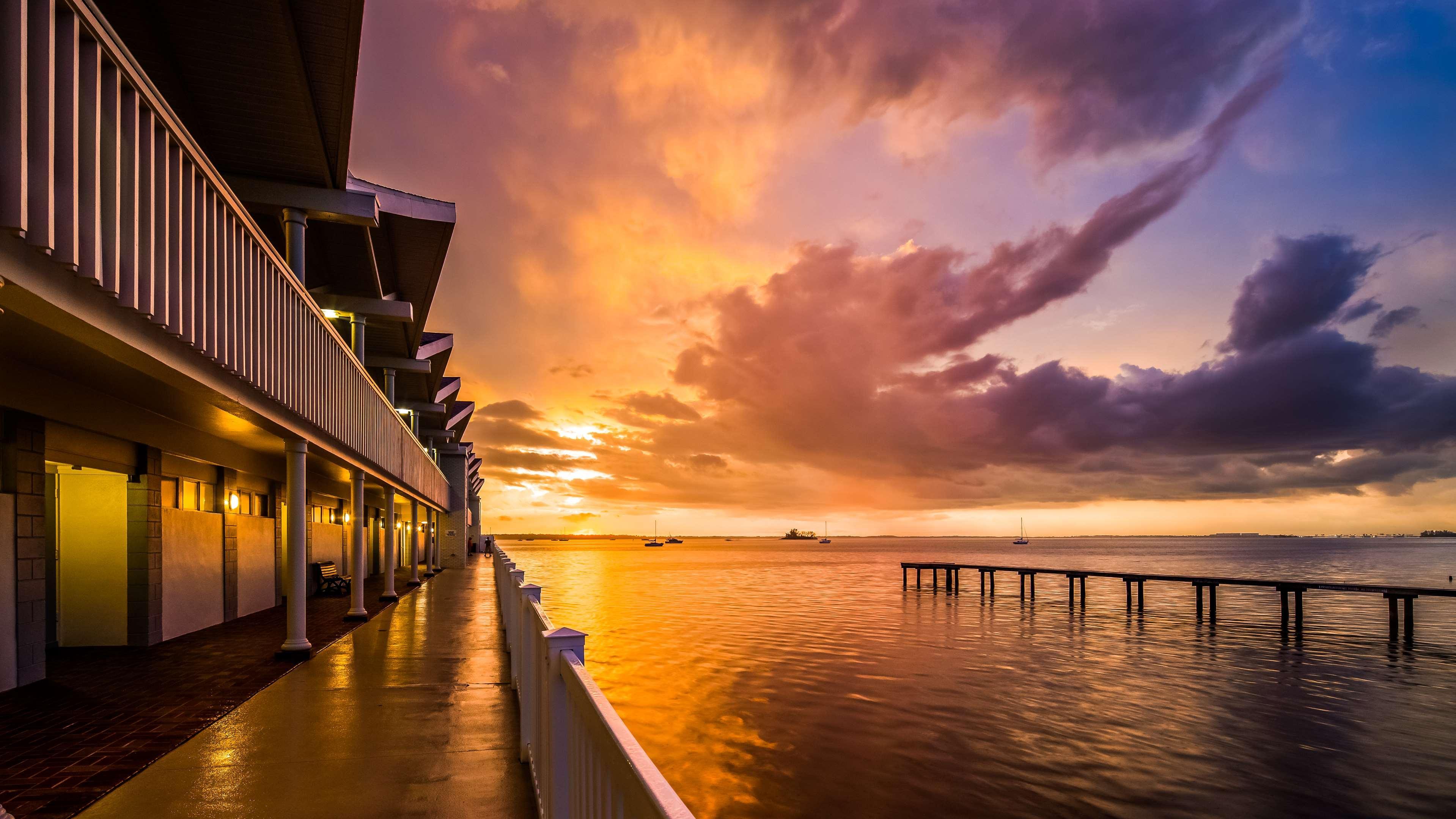 Best Western Plus Yacht Harbor Inn Dunedin Exteriör bild