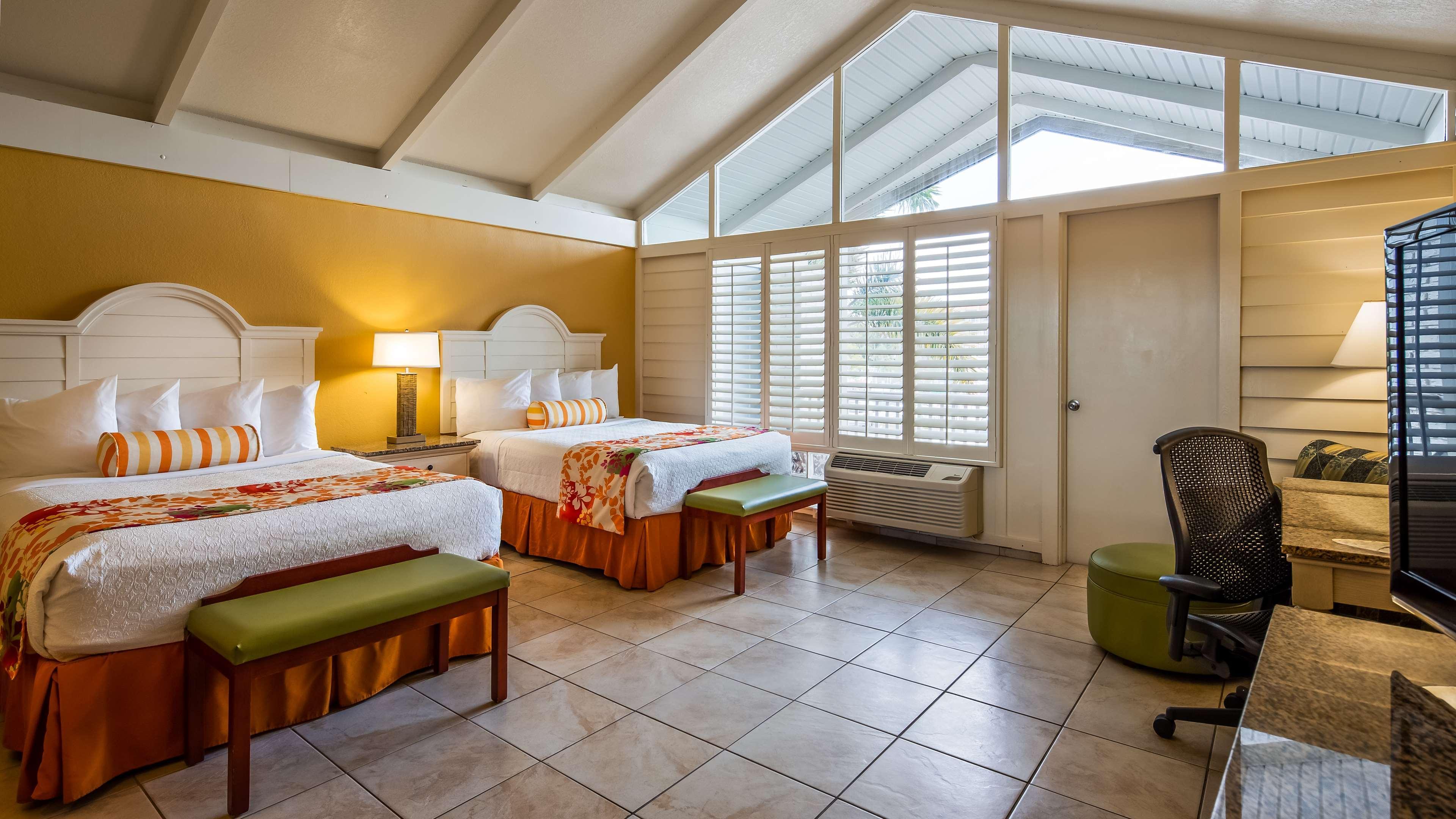 Best Western Plus Yacht Harbor Inn Dunedin Exteriör bild