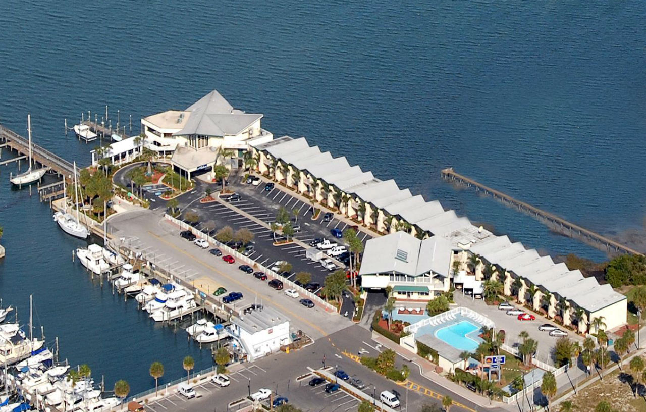 Best Western Plus Yacht Harbor Inn Dunedin Exteriör bild